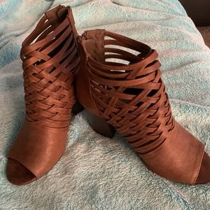 Womens Open Toe Booties